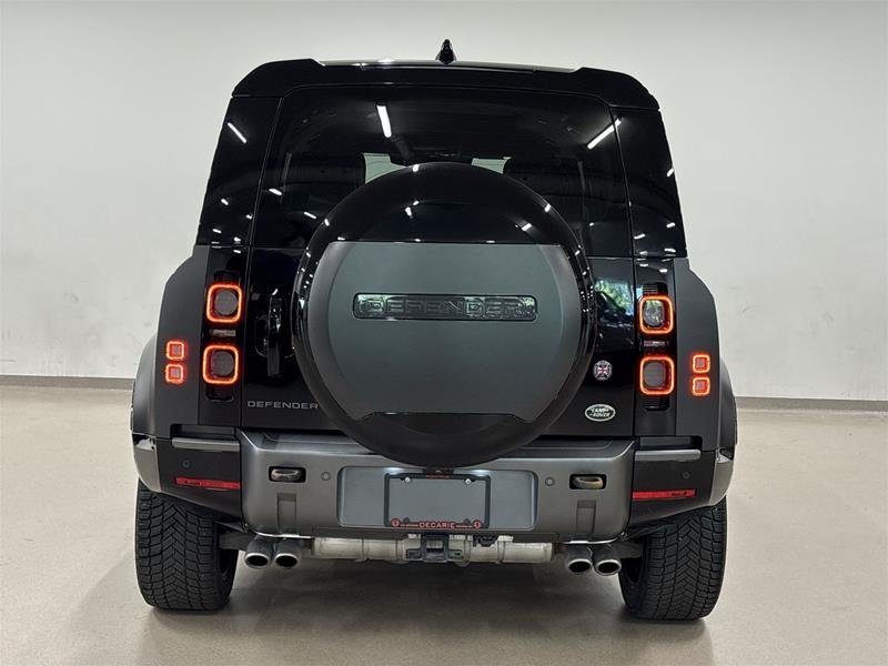 2023 Land Rover Defender 110 P525 Carpathian Edition (2)-4