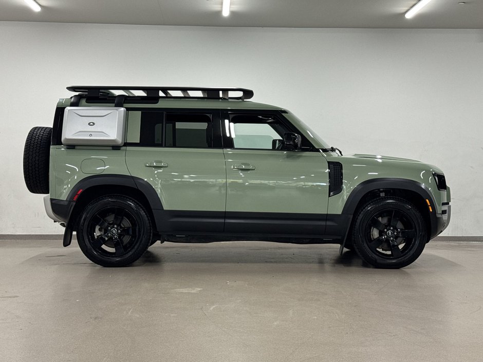 2023 Land Rover Defender 110 P400 75th Anniversary (2)-8