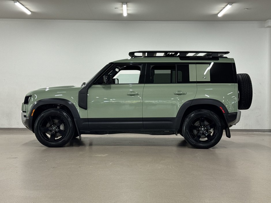 2023 Land Rover Defender 110 P400 75th Anniversary (2)-11