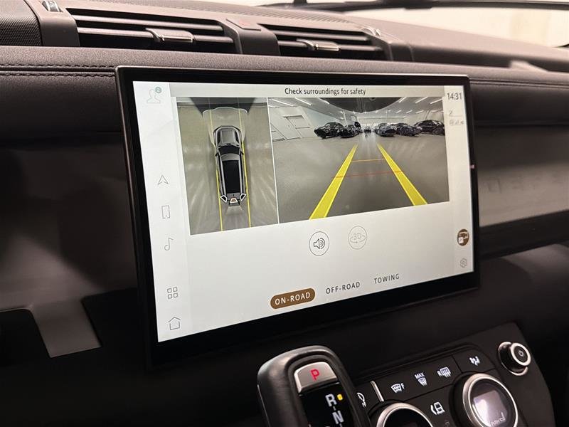 Land Rover Defender 130 P400 SE (2) 2023-9