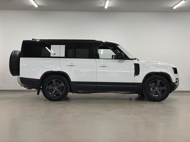 2023 Land Rover Defender 130 P400 SE (2)-2