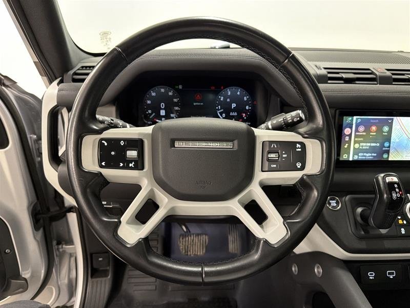 2023 Land Rover Defender 110 P400 SE (2)-13