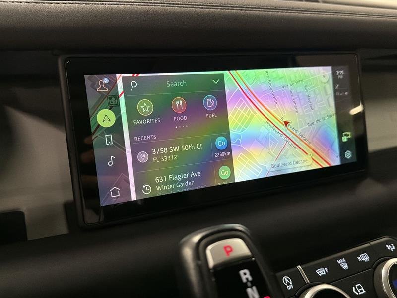 Land Rover Defender 110 P400 SE (2) 2023-11