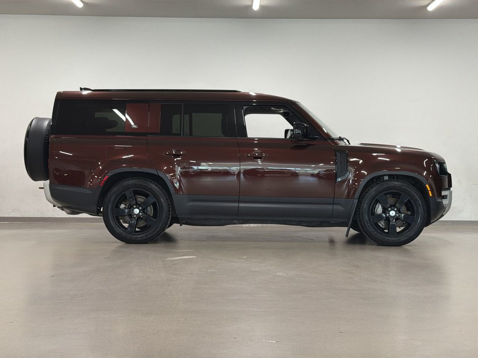 Land Rover Defender 130 P400 First Edition (2) 2023-10