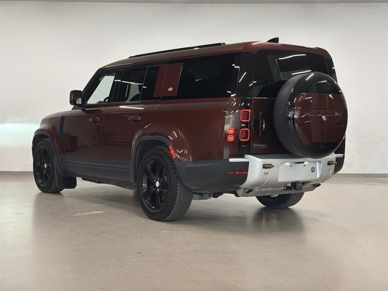2023 Land Rover Defender 130 P400 First Edition (2)-5