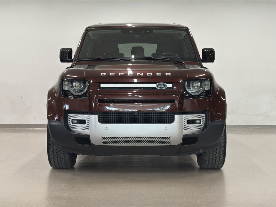 Land Rover Defender 130 P400 First Edition (2) 2023-9