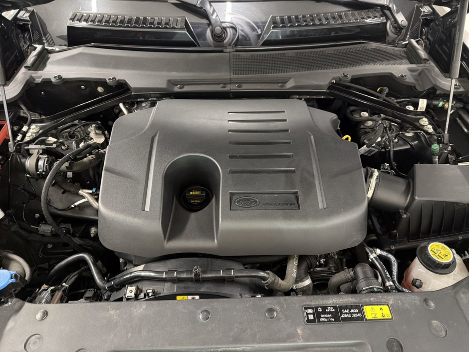 2023 Land Rover Defender 110 P400 X-28