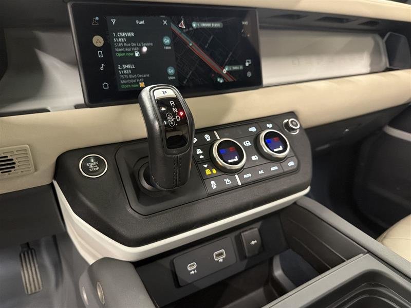 2023 Land Rover Defender 110 P300 S-12