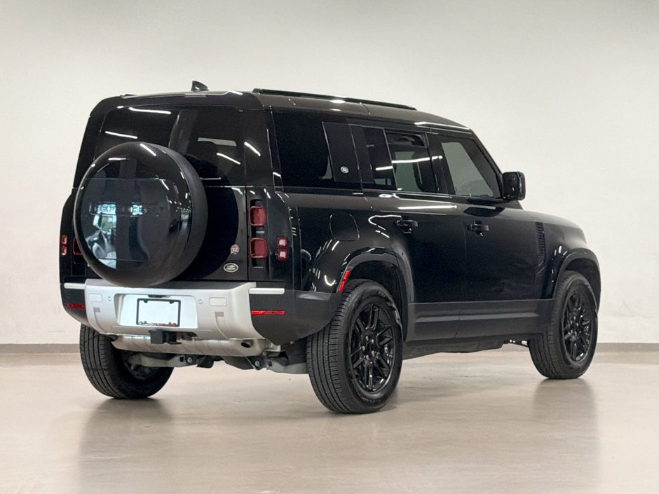 2023 Land Rover Defender 110 P300 S-9