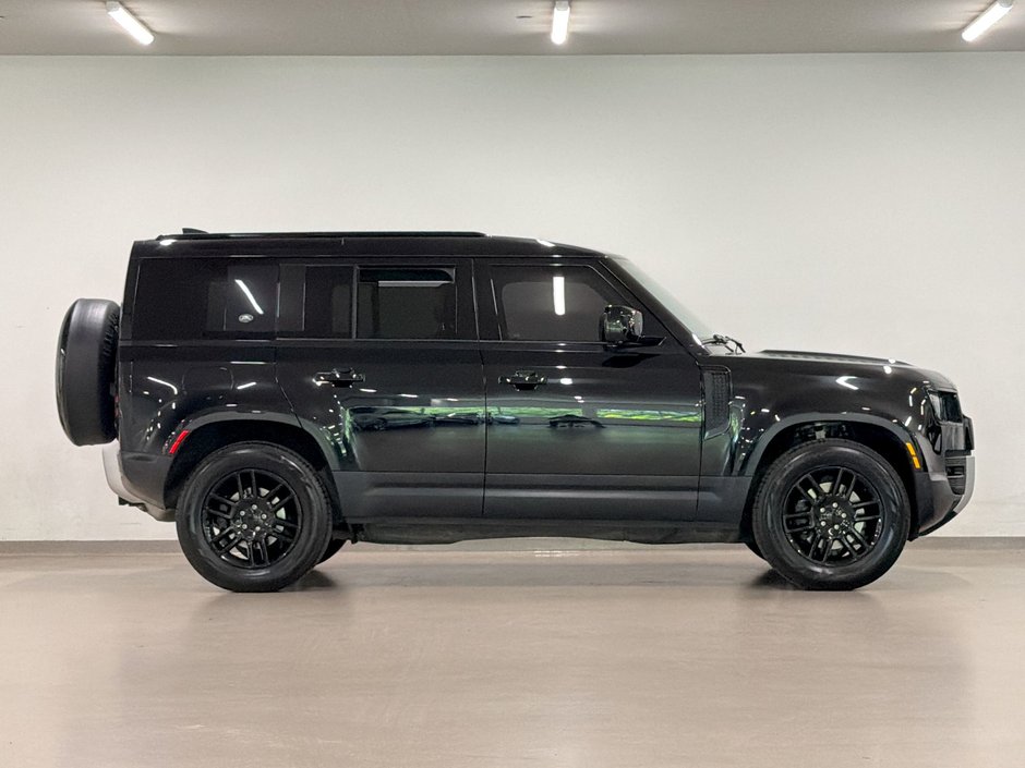 2023 Land Rover Defender 110 P300 S-13