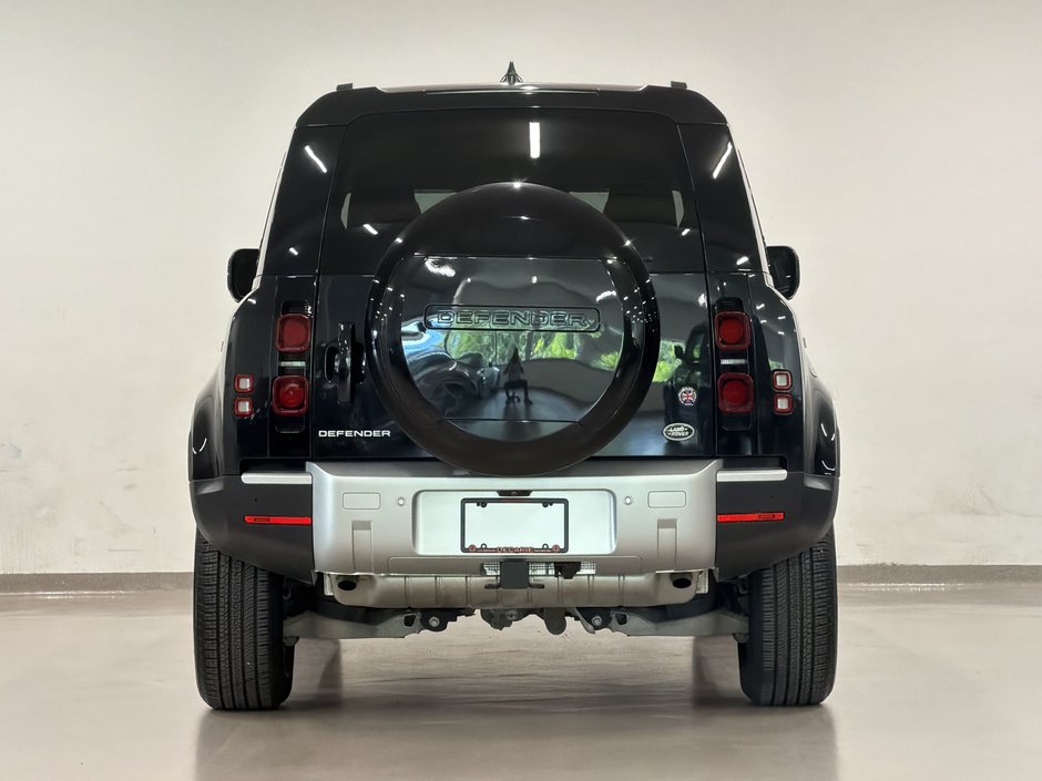 2023 Land Rover Defender 110 P300 S-16