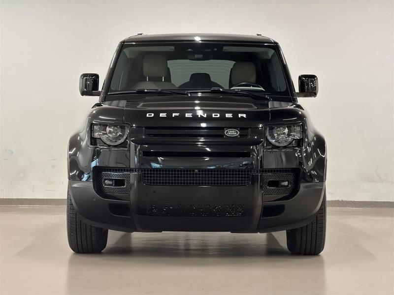 2023 Land Rover Defender 110 P300 S-1