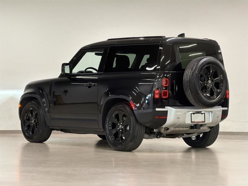 Land Rover Defender 90 P300 S 2023-5