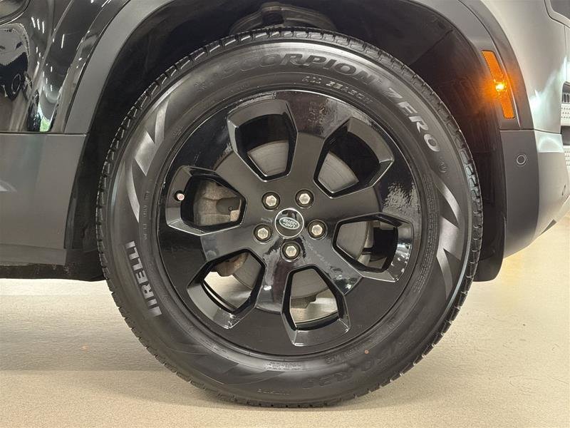 Land Rover Defender 90 P300 S 2023-18