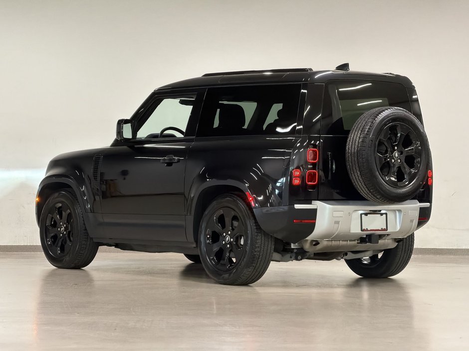 2023 Land Rover Defender 90 P300 S-13