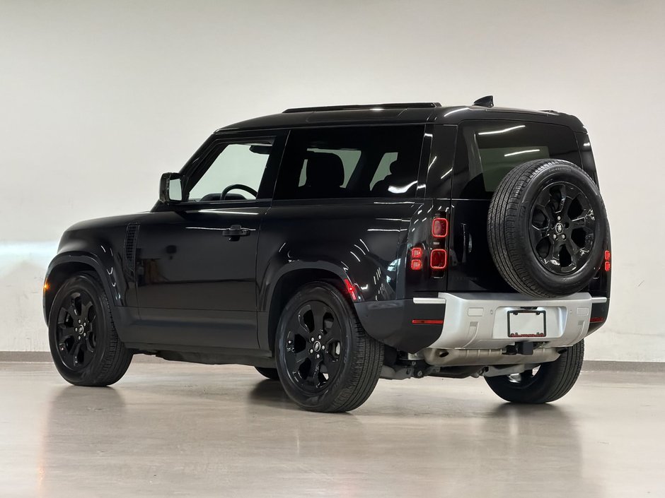 2023 Land Rover Defender 90 P300 S-5