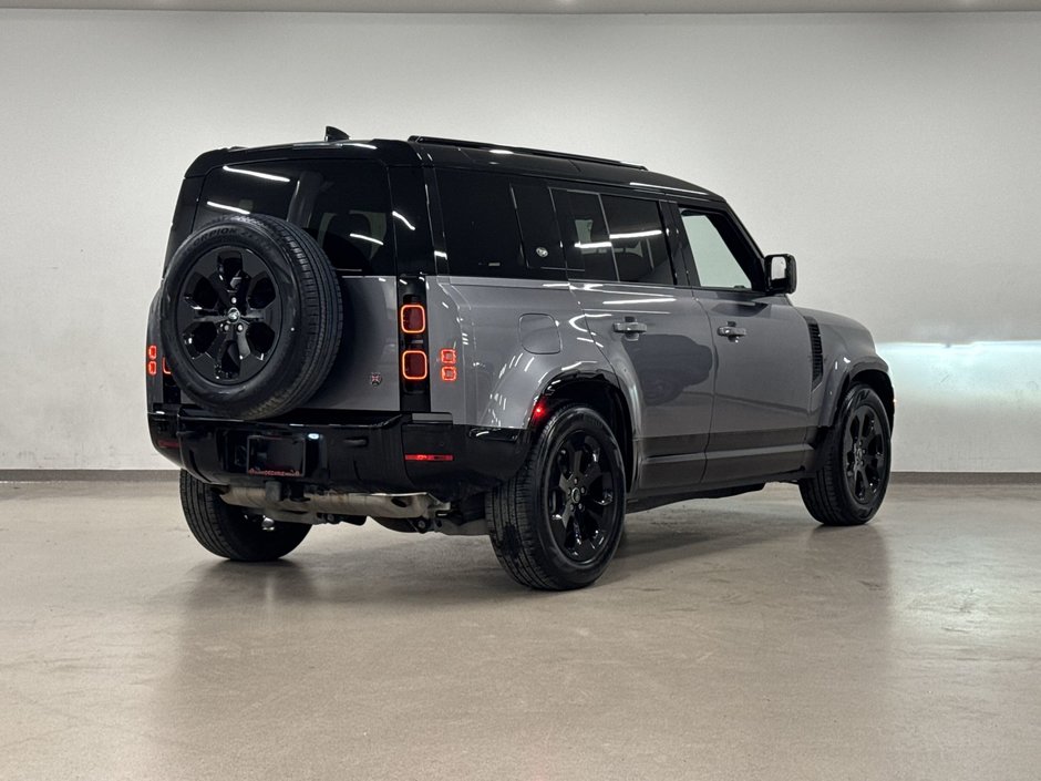 2024 Land Rover Defender 110 P400 X-Dynamic SE-7