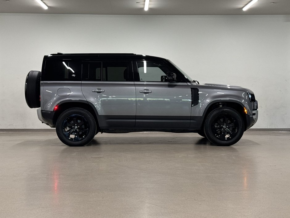 Land Rover Defender 110 P300 S 2024-8