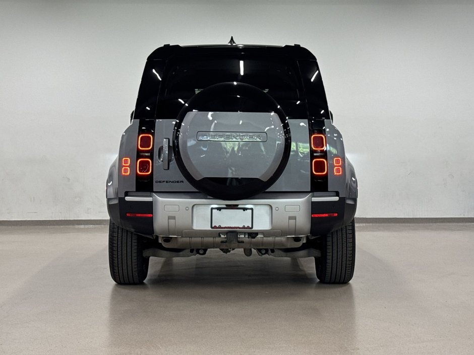 Land Rover Defender 110 P300 S 2024-12
