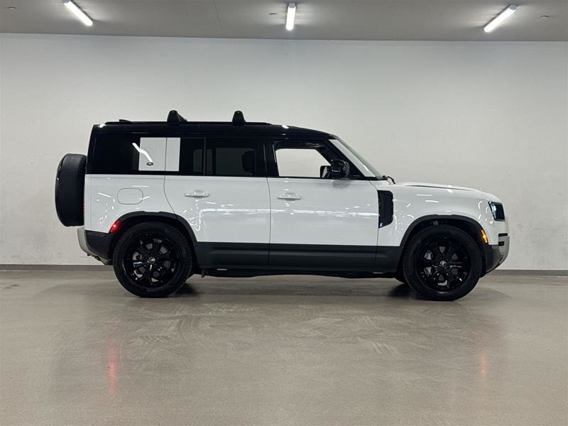 2024 Land Rover Defender 110 P400 S-2