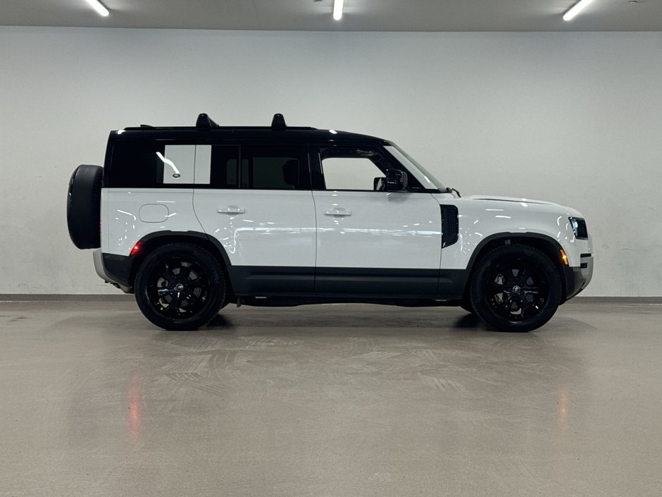 Land Rover Defender 110 P400 S 2024-8