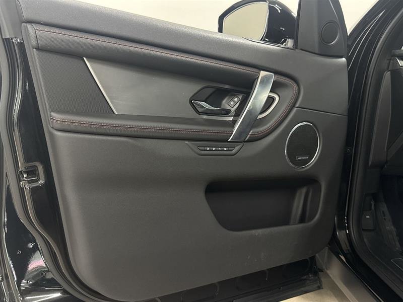 Land Rover Discovery Sport 247hp R-Dynamic S 2022-12