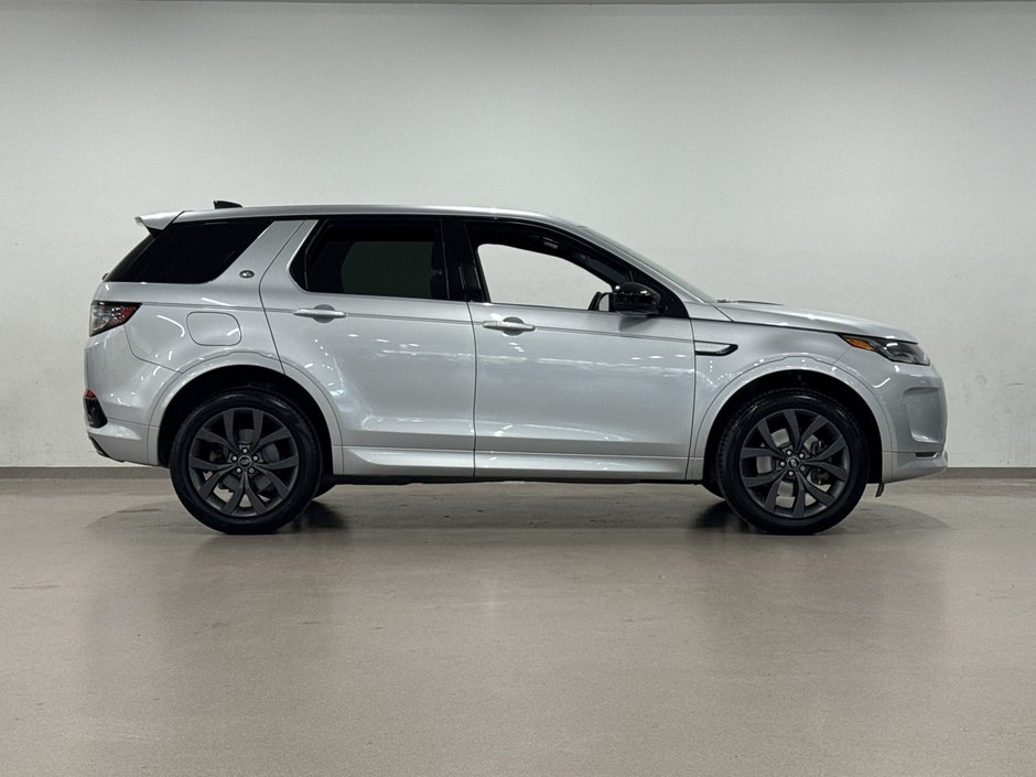 2023 Land Rover Discovery Sport 247hp R-Dynamic SE-8
