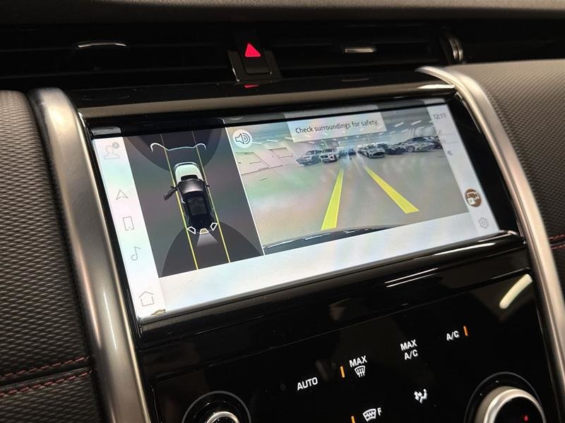 2023 Land Rover Discovery Sport 247hp R-Dynamic SE-9