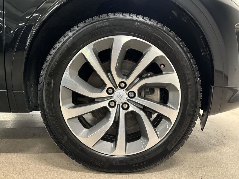 2023 Land Rover Discovery Sport R-Dynamic HSE (2)-18