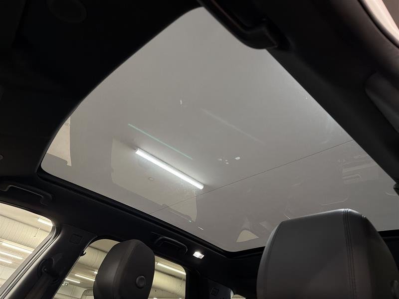 Land Rover Discovery sport 247hp SE 2023-13