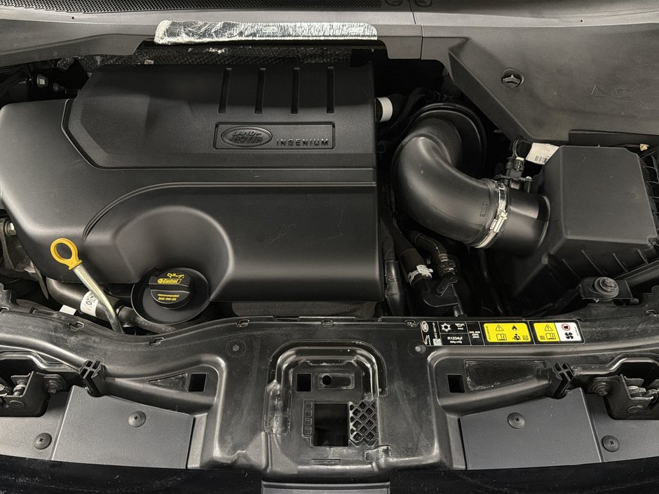 Land Rover Discovery Sport P250 Dynamic SE 2024-26