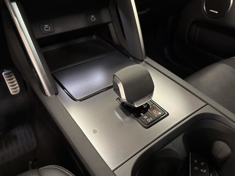 2024 Land Rover Discovery Sport P250 Dynamic SE-12