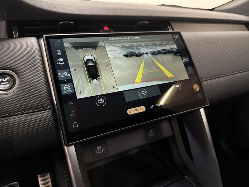 2024 Land Rover Discovery Sport P250 Dynamic SE-9