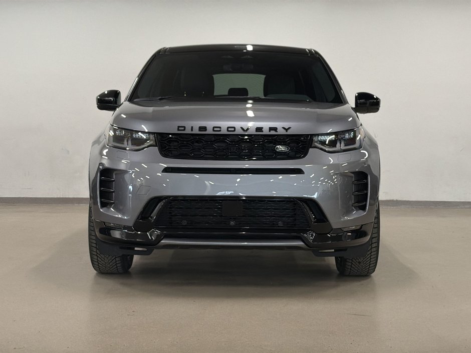 2024 Land Rover Discovery Sport P250 Dynamic SE-2