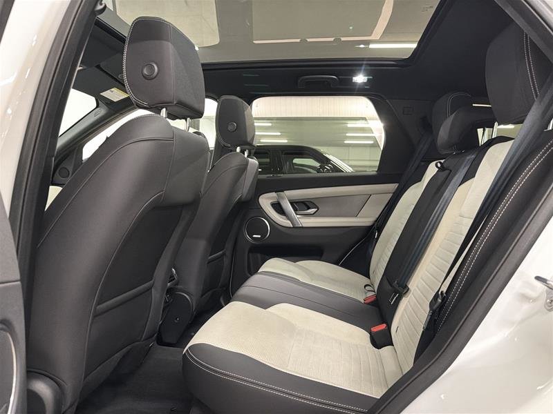 2025 Land Rover Discovery Sport Dynamic SE 4WD-14