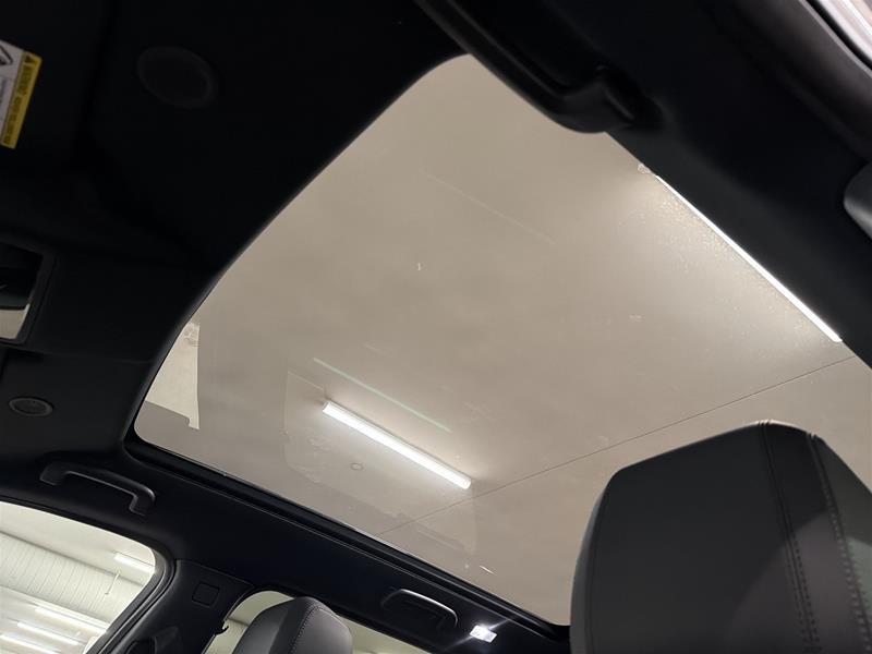 Land Rover Discovery Sport Dynamic SE 4WD 2025-10