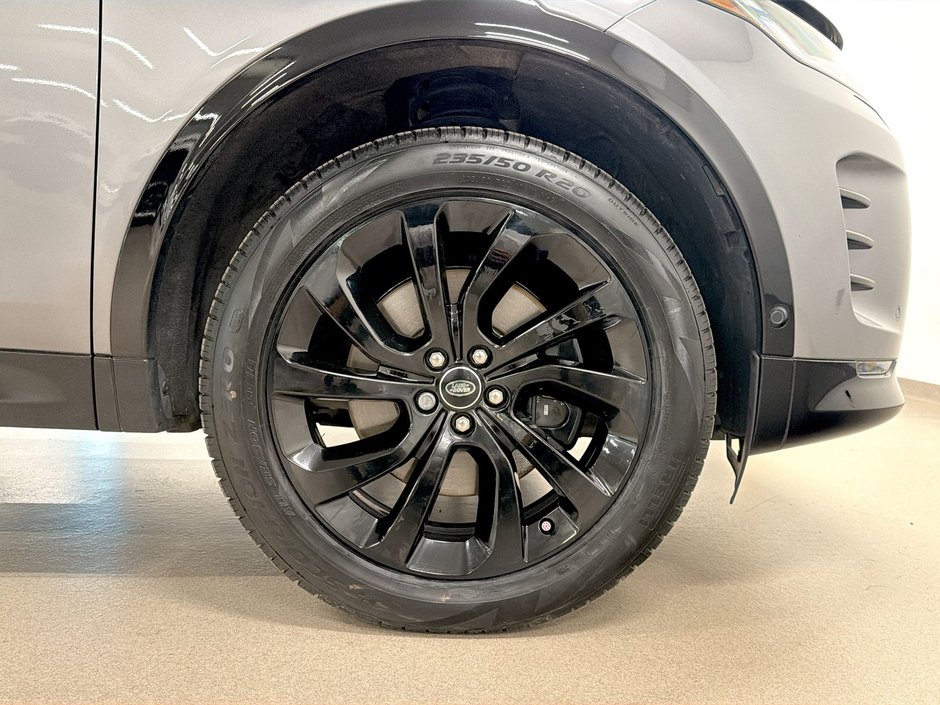 2025 Land Rover Discovery Sport Dynamic SE 4WD-30