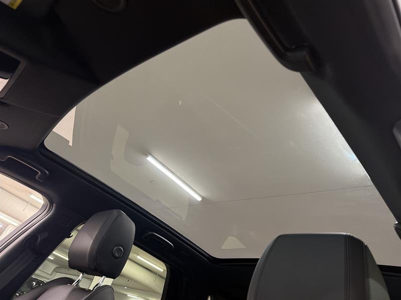 Land Rover Discovery Sport Dynamic SE 4WD 2025-13