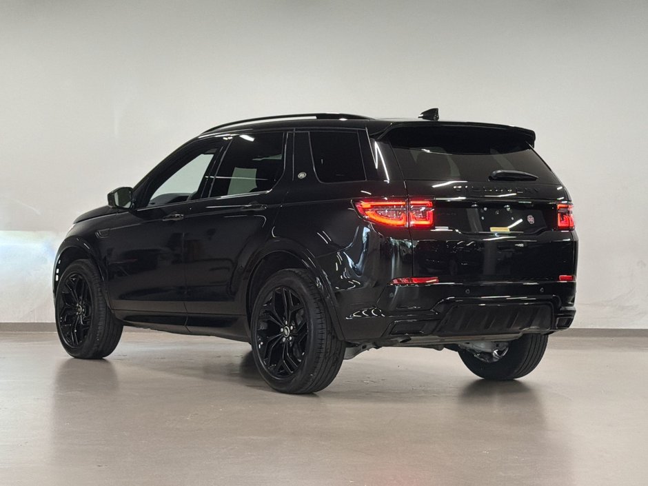 2026 Land Rover Discovery Sport Landmark 4WD-7