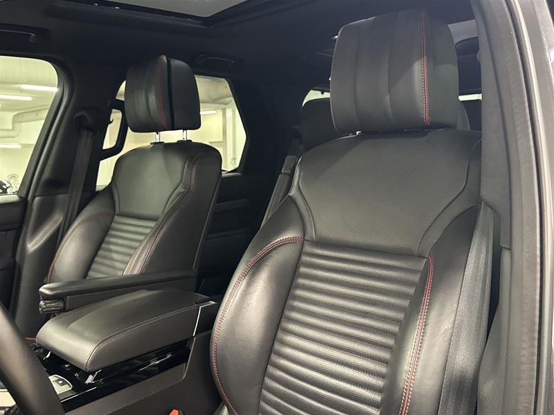 2019 Land Rover Discovery Diesel Td6 HSE Luxury-8