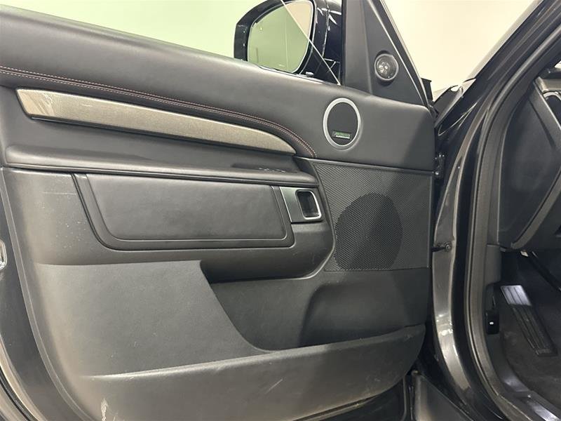 2019 Land Rover Discovery Diesel Td6 HSE Luxury-7