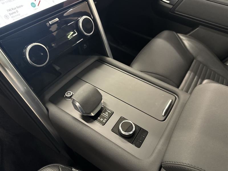 Land Rover Discovery P300 S 2022-13