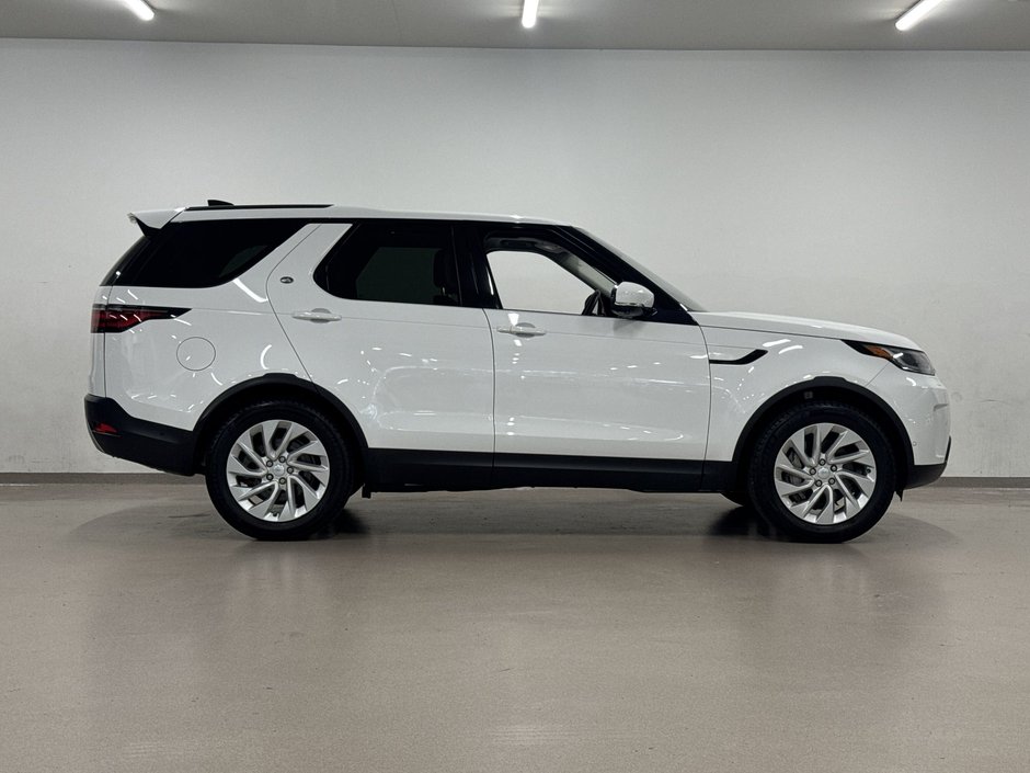 Land Rover Discovery P300 S 2022-8