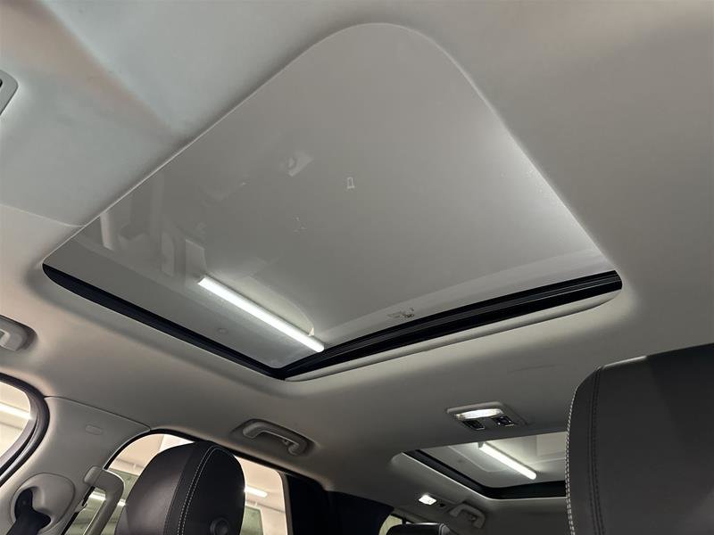 Land Rover Discovery P300 S 2022-12