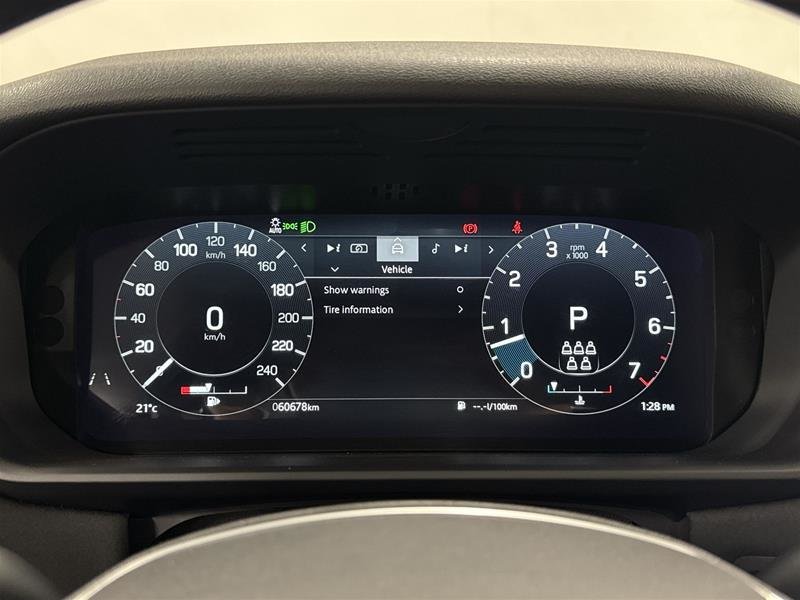 Land Rover Discovery P300 S 2022-8