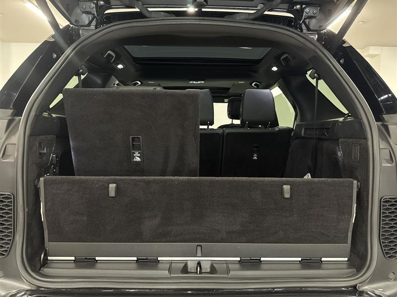 2022 Land Rover Discovery P360 R-Dynamic HSE-15