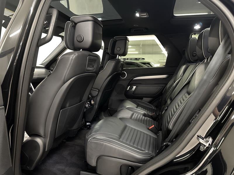 2022 Land Rover Discovery P360 R-Dynamic HSE-14