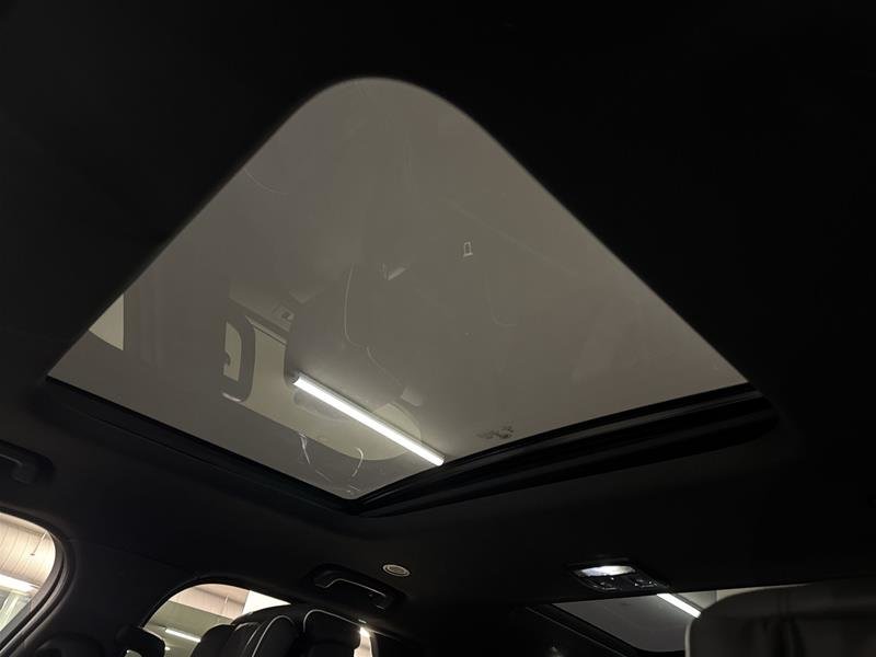 2022 Land Rover Discovery P360 R-Dynamic HSE-13