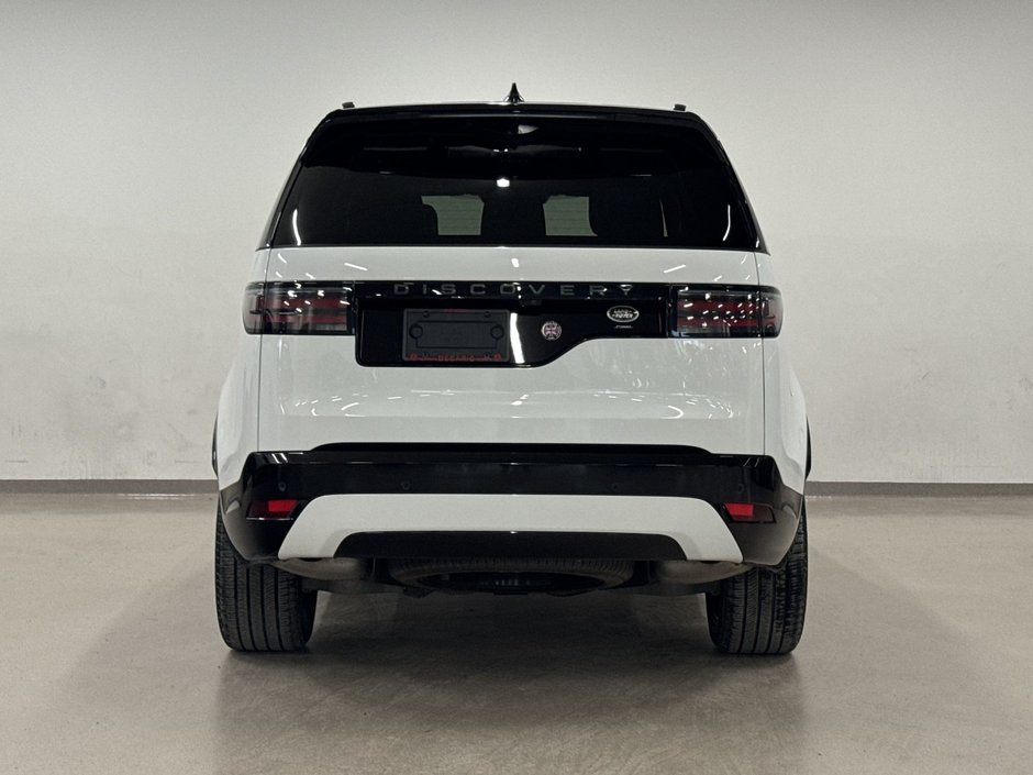 2023 Land Rover Discovery P360 R-Dynamic S-10