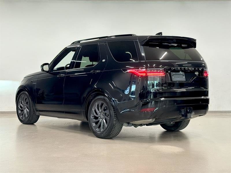 2023 Land Rover Discovery P360 R-Dynamic S (2)-13